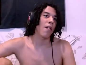 Chaturbate Live Sex Cam of isidroglasc