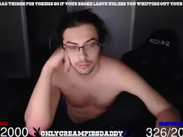 Chaturbate Watch Live Sex Cams of makeitraincreampiedaddy