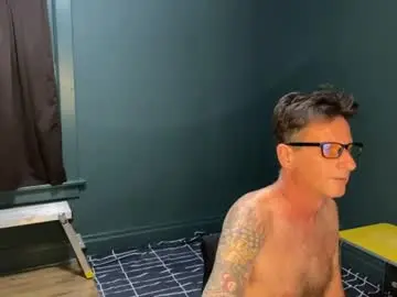 Chaturbate Live Sex Cam of bnczuperzexy