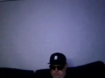 Chaturbate Private Sex Chat of holden_minutz