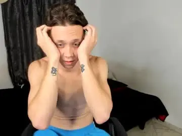 Chaturbate Sex Chat of santiceballo