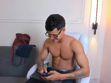 Chaturbate Best Webcam of paradise_boy_s