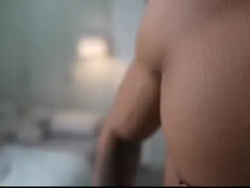 Chaturbate Live Sex of paradise_boy_s