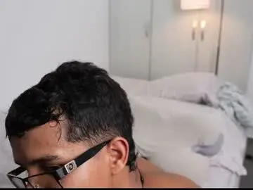 Chaturbate Adult Webcams of paradise_boy_s