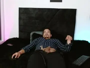 Chaturbate Best live sex cam show of ian_davis
