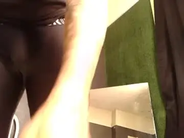 Chaturbate Watch Live Sex Cams of bigpussypump