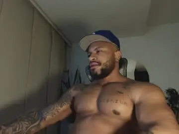 Chaturbate Live Sex Cam of clark_strong