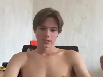 Chaturbate Sex Cam of timytwinkboy
