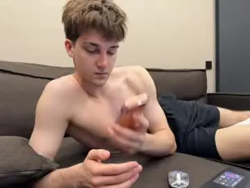 Chaturbate Adult Webcam of panda_b0y