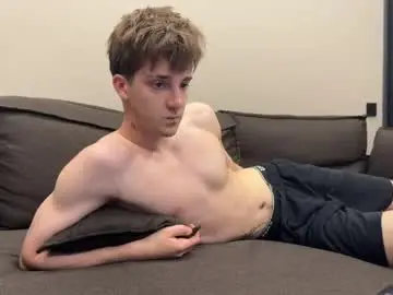 Chaturbate Best live sex cam show of panda_b0y