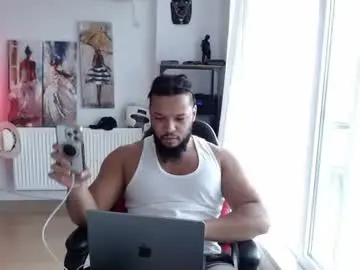 Chaturbate Live Sex Cam of 0_kingsley