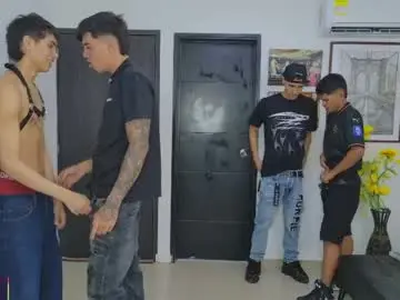 Chaturbate Live Sex Cam of voyeurism_guys