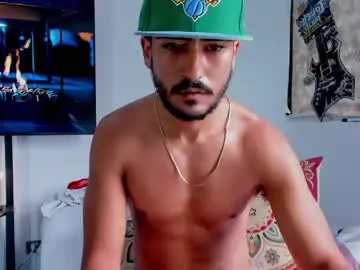 Chaturbate Live Sex of david_johnson372