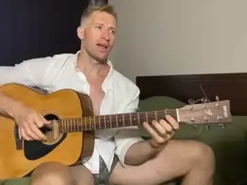 Chaturbate Free Porn Cam of marc105100