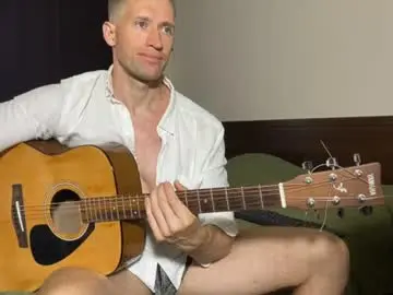 Chaturbate Adult Video Chat of marc105100