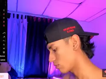 Chaturbate Live Porn of damien_howard