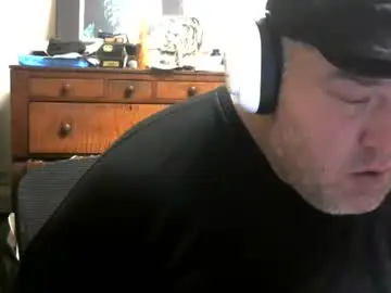 Chaturbate Free Porn Cam of rubbersoulhole