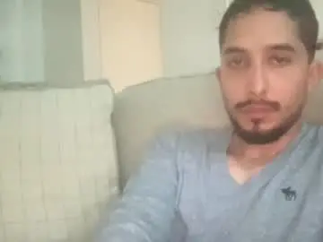 Chaturbate Live Porn of papicubano_guapo23cm