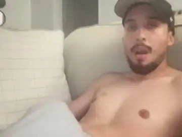 Chaturbate Free Porn Cam of papicubano_guapo23cm