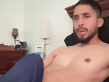 Chaturbate Adult Video Chat of papicubano_guapo23cm