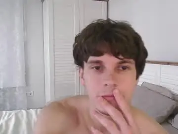 Chaturbate Live Sex Cam of eric_crush