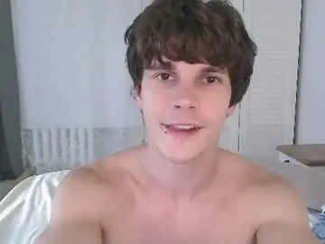 Chaturbate Best live sex cam show of eric_crush