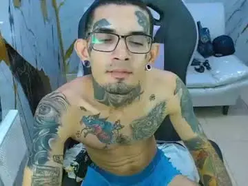 Chaturbate Free Porn Cam of boy_tatto77