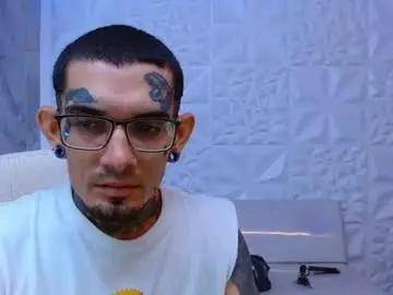 Chaturbate Adult Webcams of boy_tatto77