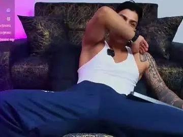 Chaturbate Best Webcam of brayaanfit