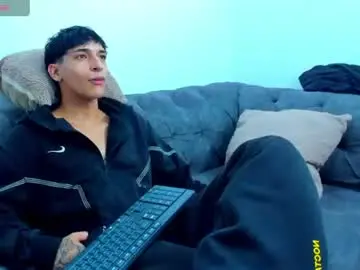 Chaturbate Sex Cam of kroywave