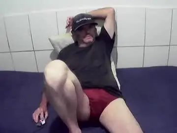 Chaturbate Live Sex Cam of augustopierdona26