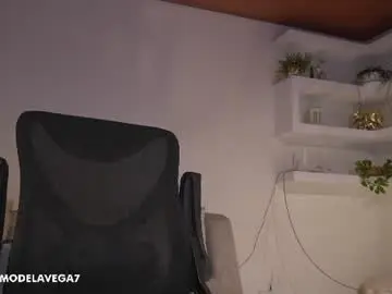 Chaturbate Live Porn of maximohoot