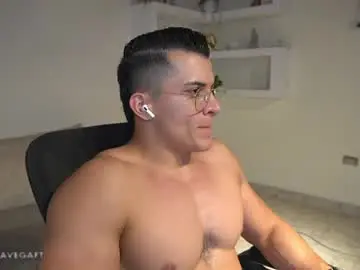Chaturbate Free Live Porn of maximohoot