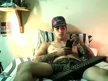 Chaturbate Watch Live Sex Cams of yeisoncastellanos1999