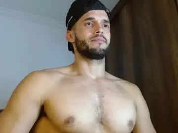 Chaturbate Sex Cam of noah_jhonsonn