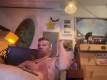 Chaturbate Live Porn of str8foryouguy