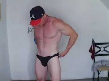 Chaturbate Adult Video Chat of bigredmachine25