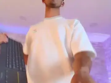 Chaturbate Live Porn of axel_draven
