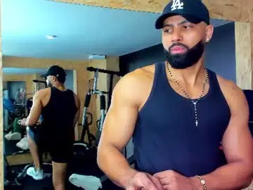 Chaturbate Live Sex Cam of logansimmons
