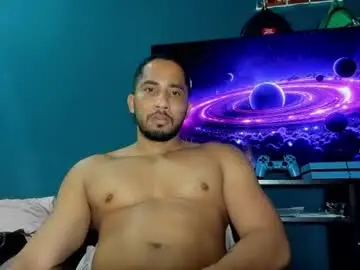 Chaturbate Live Sex of cristobal12cock