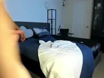 Chaturbate Live Sex Cam of trophytroy