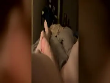Chaturbate Sex Cam of kenedwards