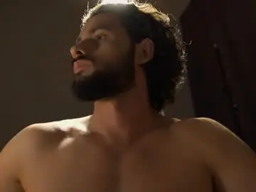 Chaturbate Live Sex Cam of double_luckystrike