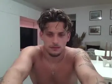 Chaturbate Live Porn of roberto_twink1