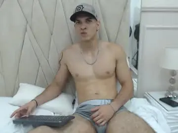 Chaturbate Adult Webcams of adrien_monteiro