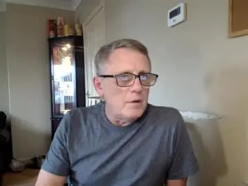 Chaturbate Live Sex Cam of scottsman214