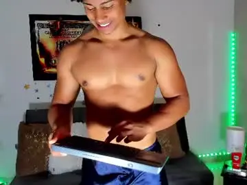 Chaturbate Adult Webcam of nathan_sexy247