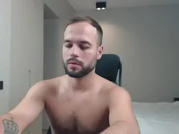 Chaturbate Live Sex Cam of sandro_best