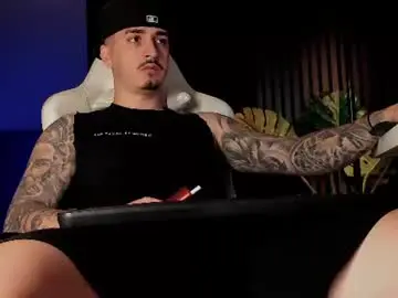 Chaturbate Best live sex cam show of matt_thestud