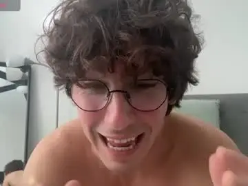 Chaturbate Live Sex Cam of mizzo001